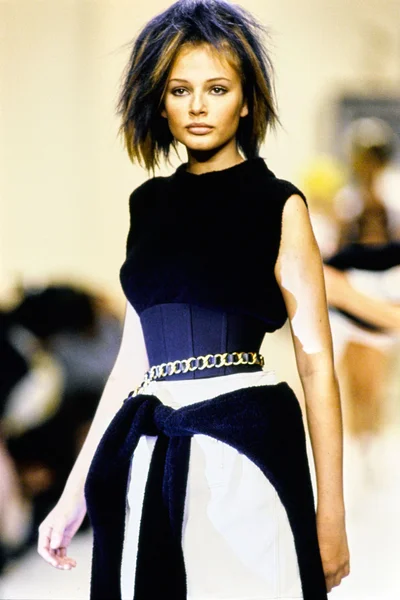 Look 75